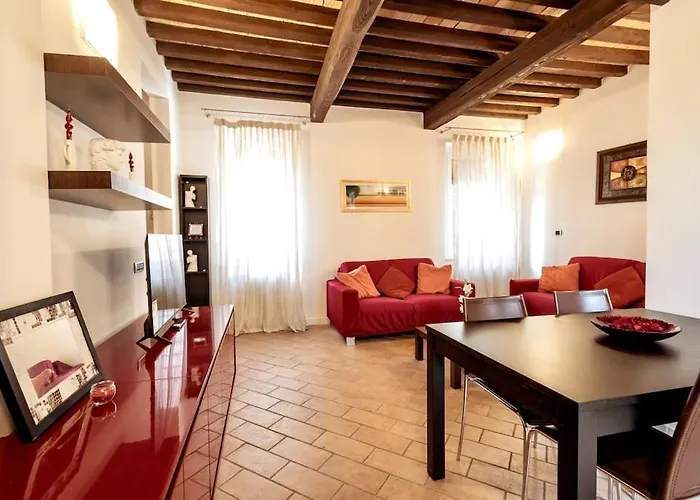 Byzantine Palace, Centro * 라벤나